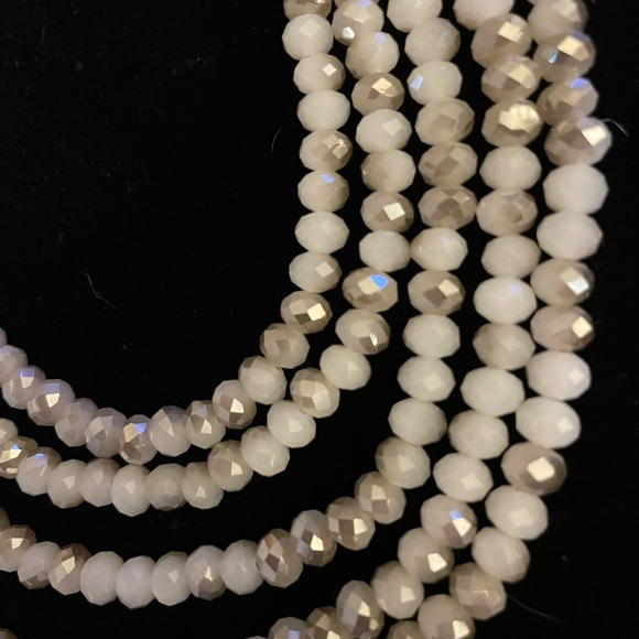 Elegant Gold and Cream Beaded Necklace multi strand choker - Picture 5 of 8